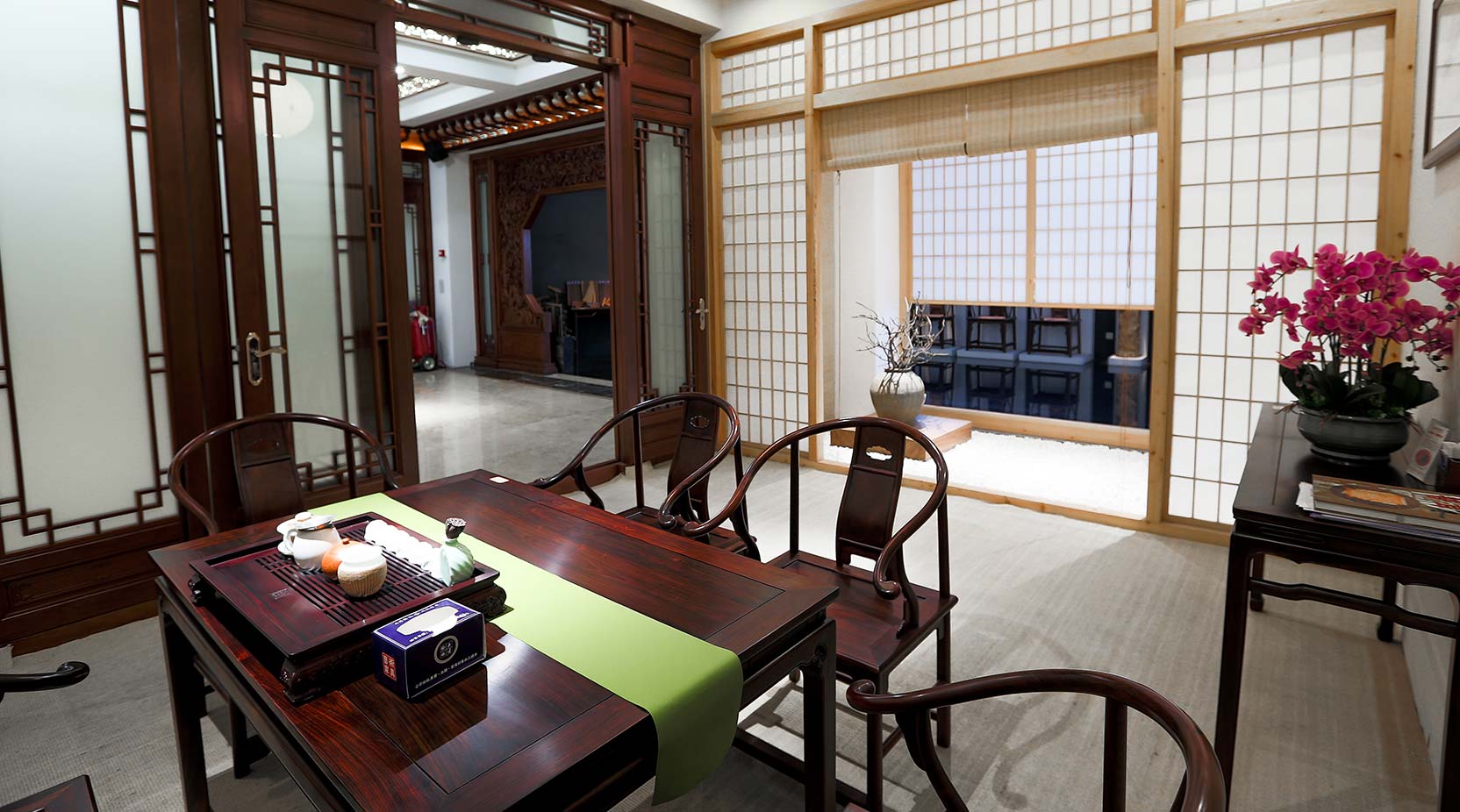 1648627697133635.jpg 吴腾飞大师创立品牌——大清翰林古典红木家具图片36.jpg