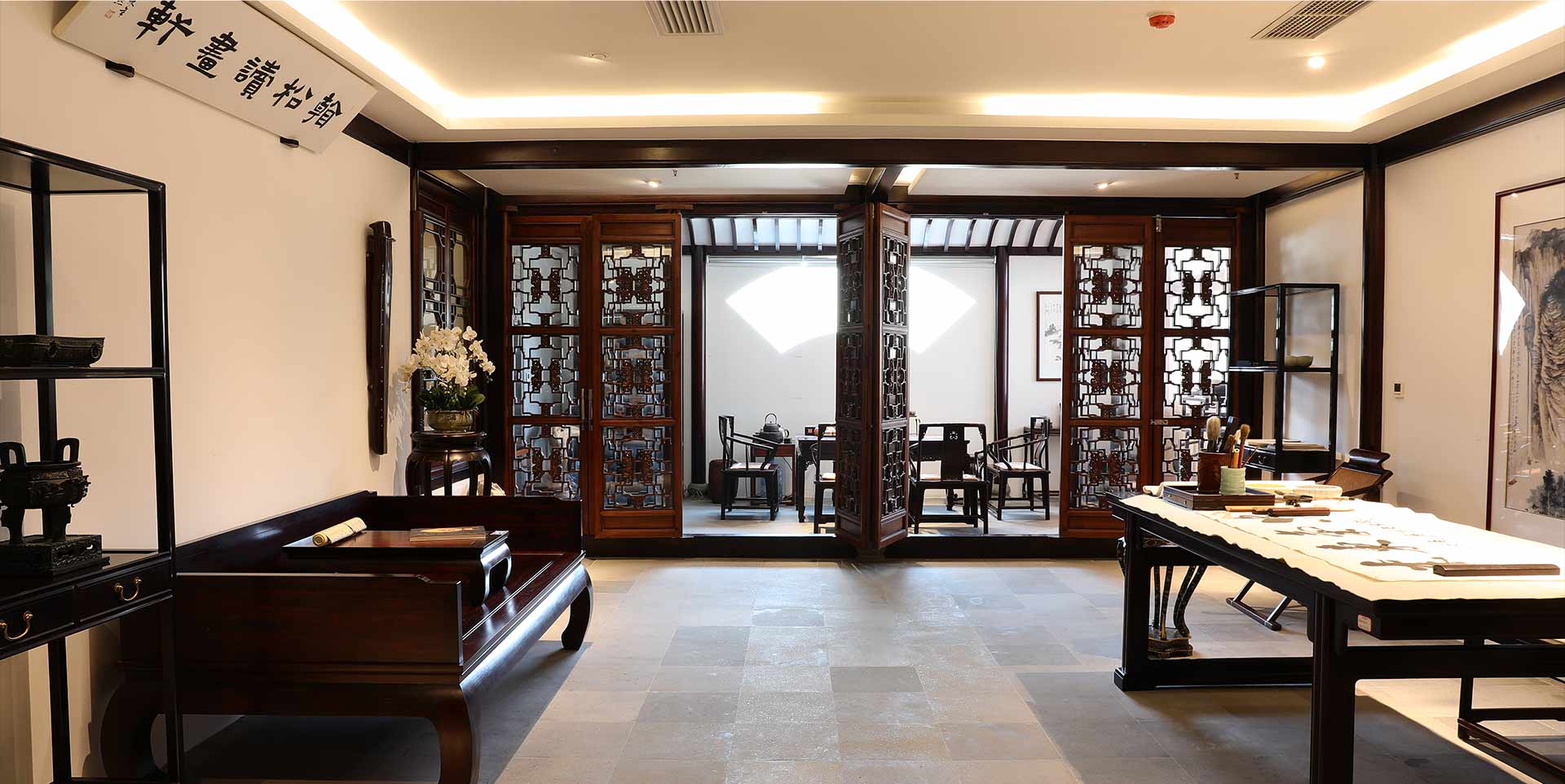 1650011854130403.jpg 吴腾飞大师创立品牌——大清翰林古典红木家具图片16.jpg